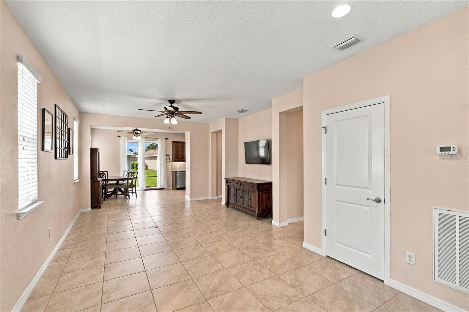 Single Family Residence at 5665 NW 40TH LOOP, OCALA, photo 12 of 73
