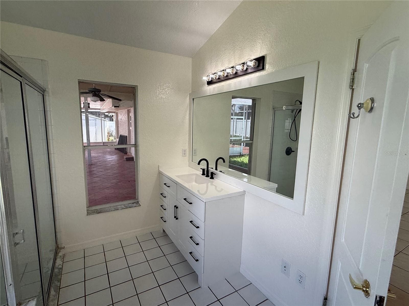 Main Bathroom - 12613 SUMMER TREE CT, ORLANDO