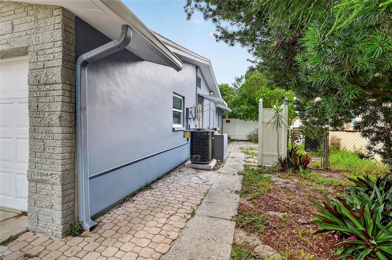 Single Family Residence at 1158 OVERCASH DR, DUNEDIN, photo 59 of 62