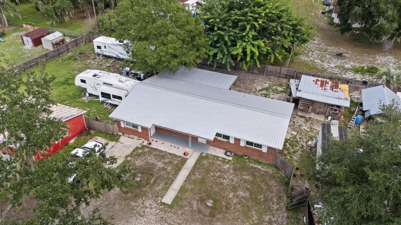 Single Family Residence at 8125 N SOCRUM LOOP RD, LAKELAND, photo 10 of 47