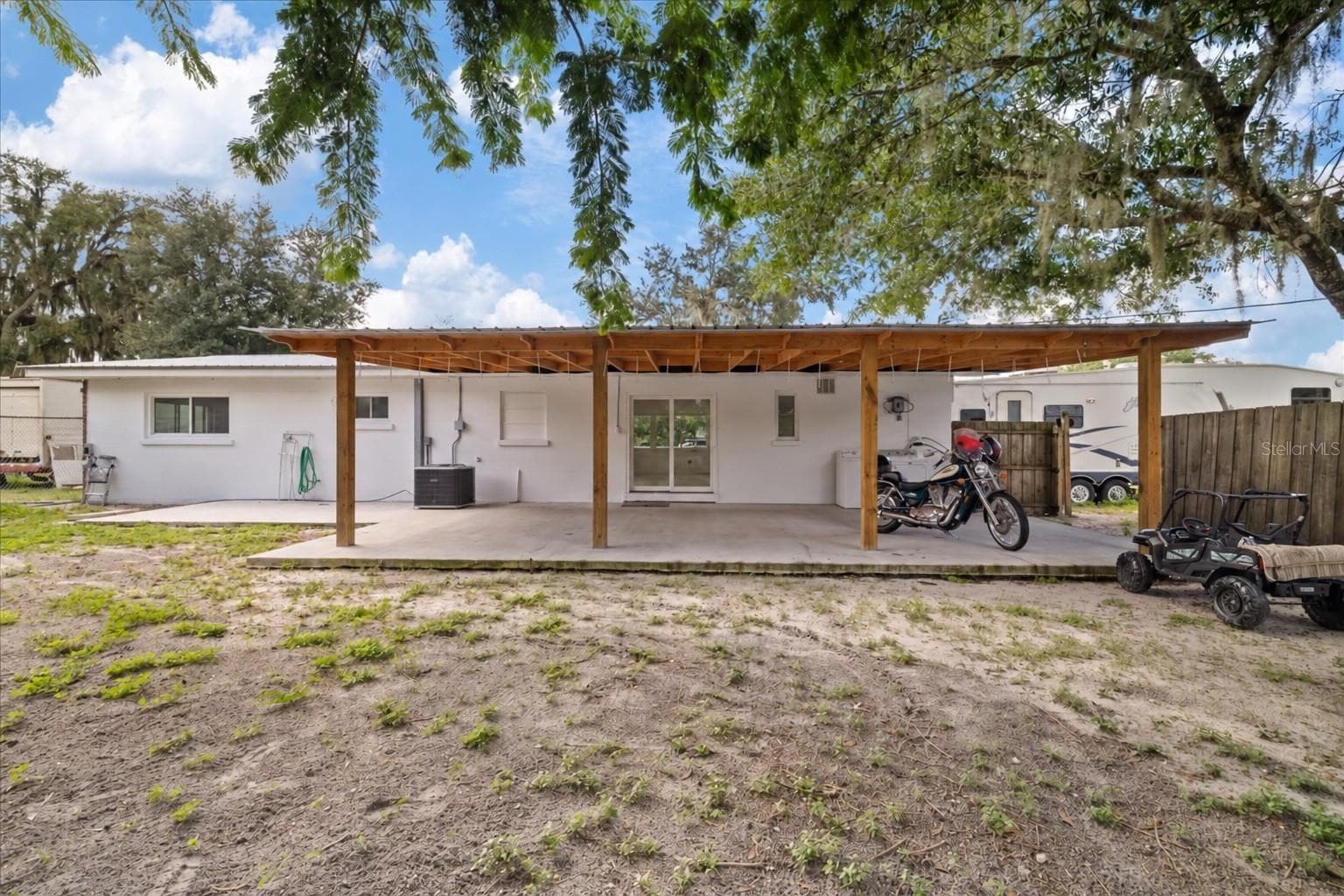 Single Family Residence at 8125 N SOCRUM LOOP RD, LAKELAND, photo 44 of 47