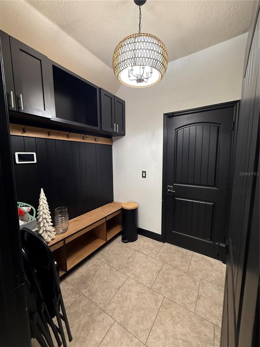 Mudroom - 1340 LAKE BATON DR, DELTONA
