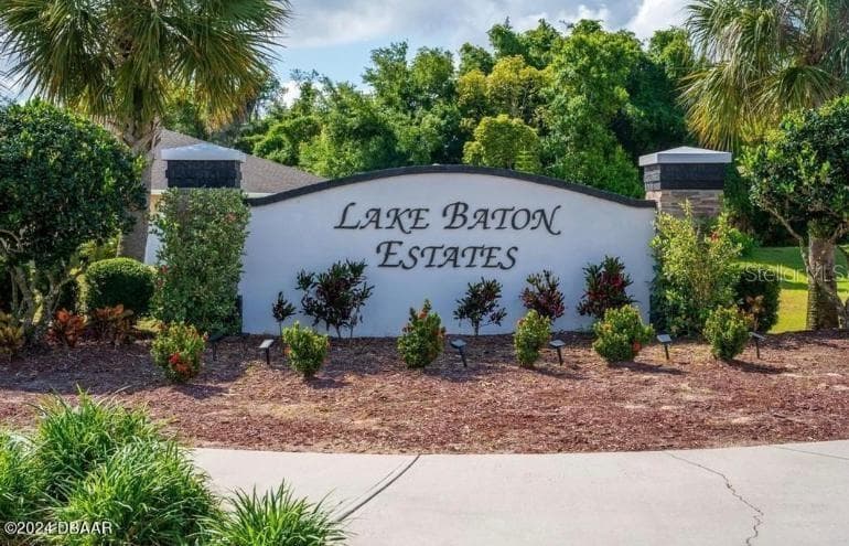 Community Entrance - 1340 LAKE BATON DR, DELTONA
