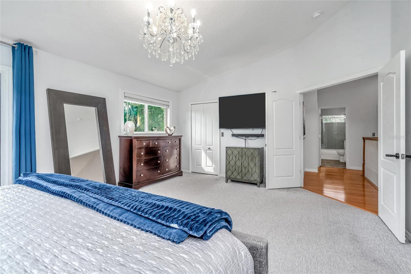 Primary Suite - 16214 MUIRFIELD DR, ODESSA