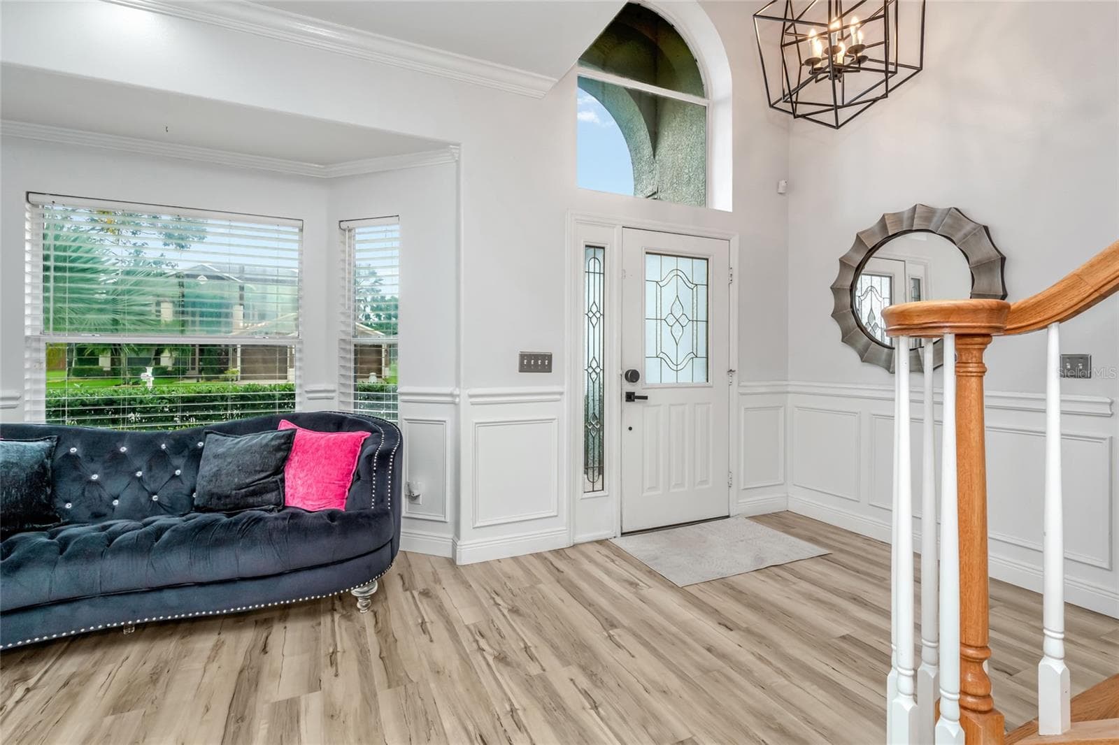 Living/Foyer - 16214 MUIRFIELD DR, ODESSA