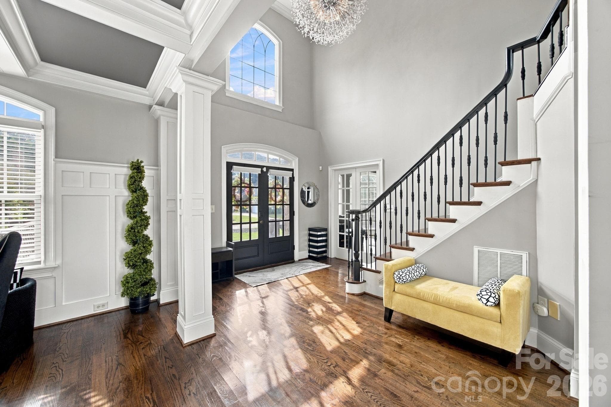 Single Family Residence at 6671 Fox Ridge Circle, Davidson, photo 9 of 48