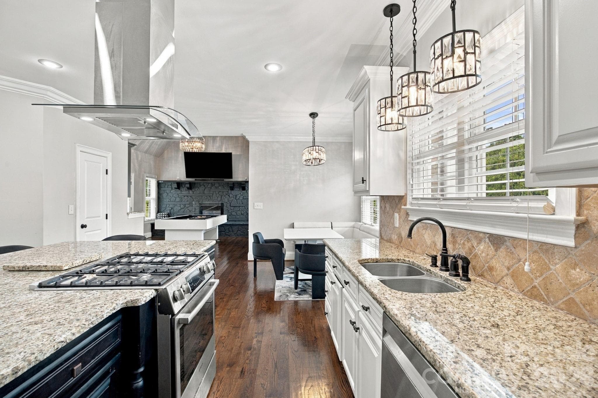 Single Family Residence at 6671 Fox Ridge Circle, Davidson, photo 21 of 48