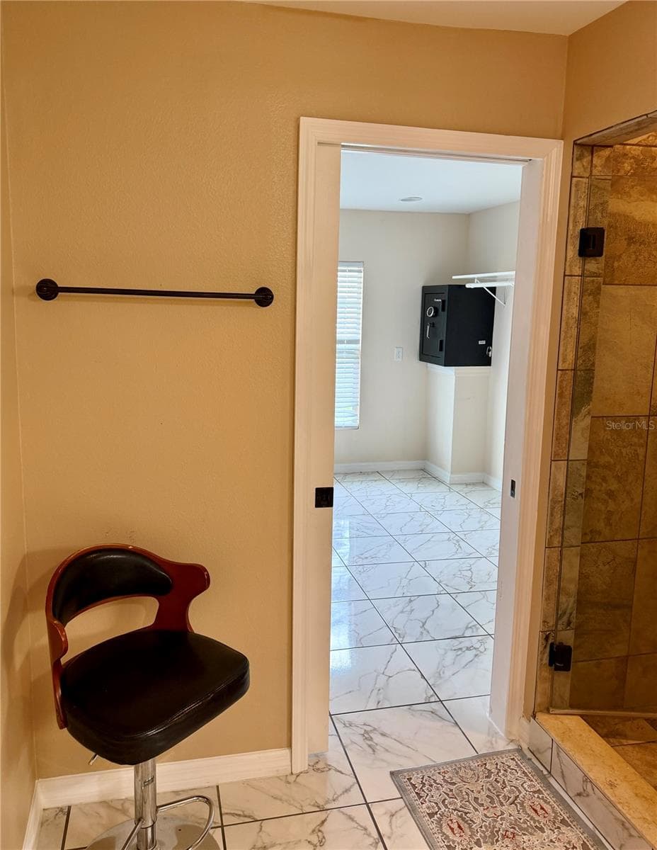 Walking Closet - 319 MARQUEE DR, KISSIMMEE