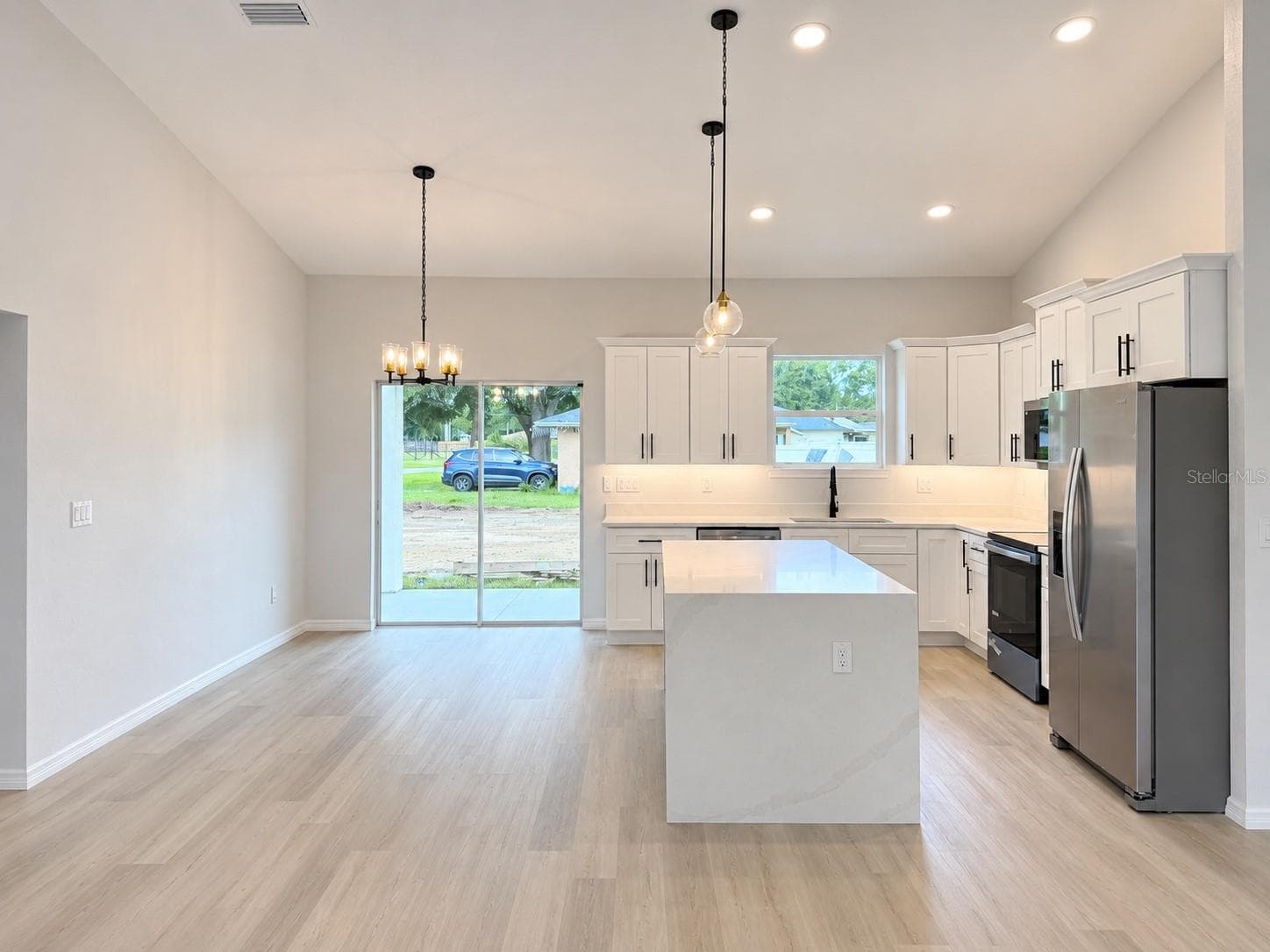 Single Family Residence at 5500 PECAN RD, OCALA, photo 3 of 16
