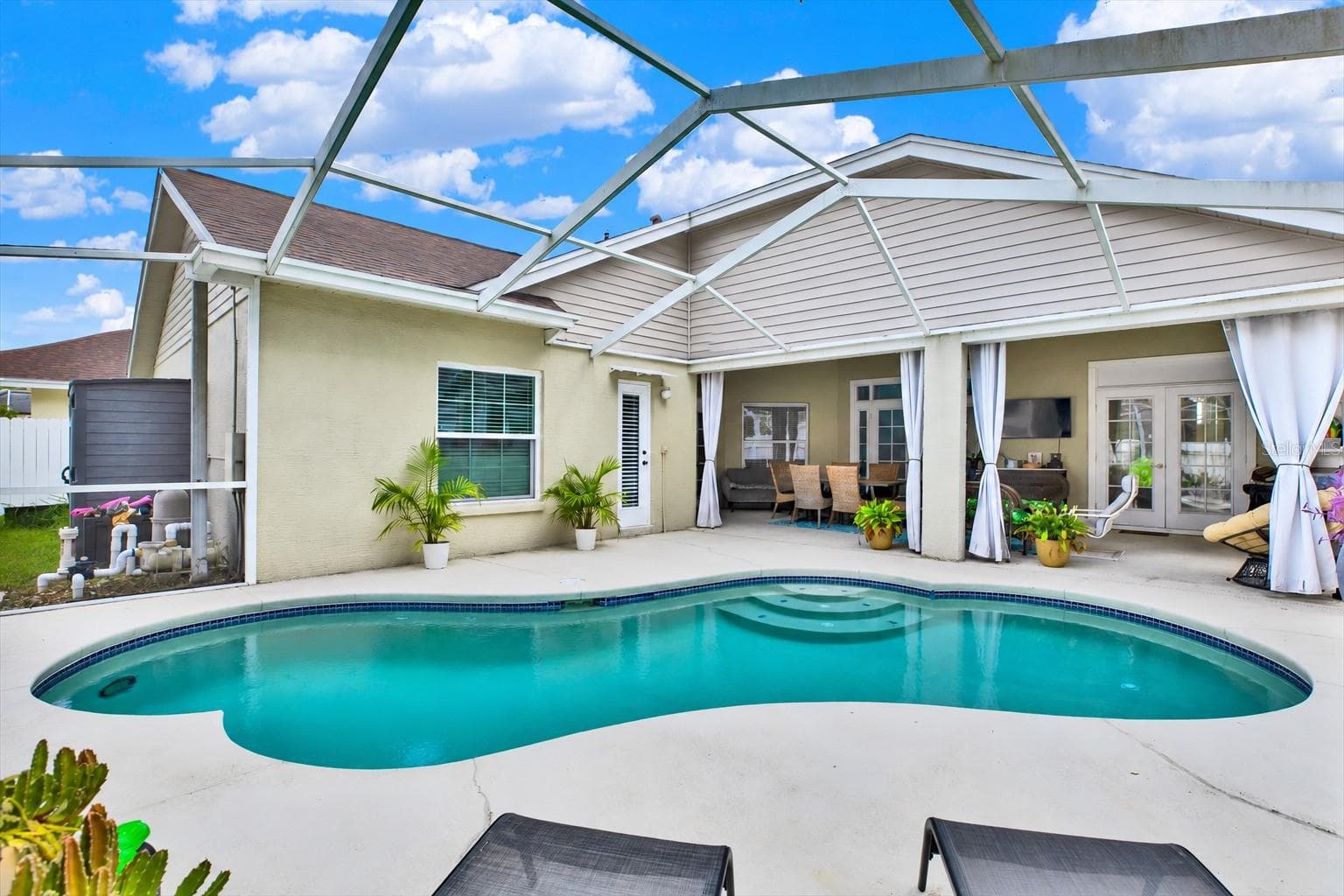 Single Family Residence at 28815 WINDOVER ST, WESLEY CHAPEL, photo 2 of 22