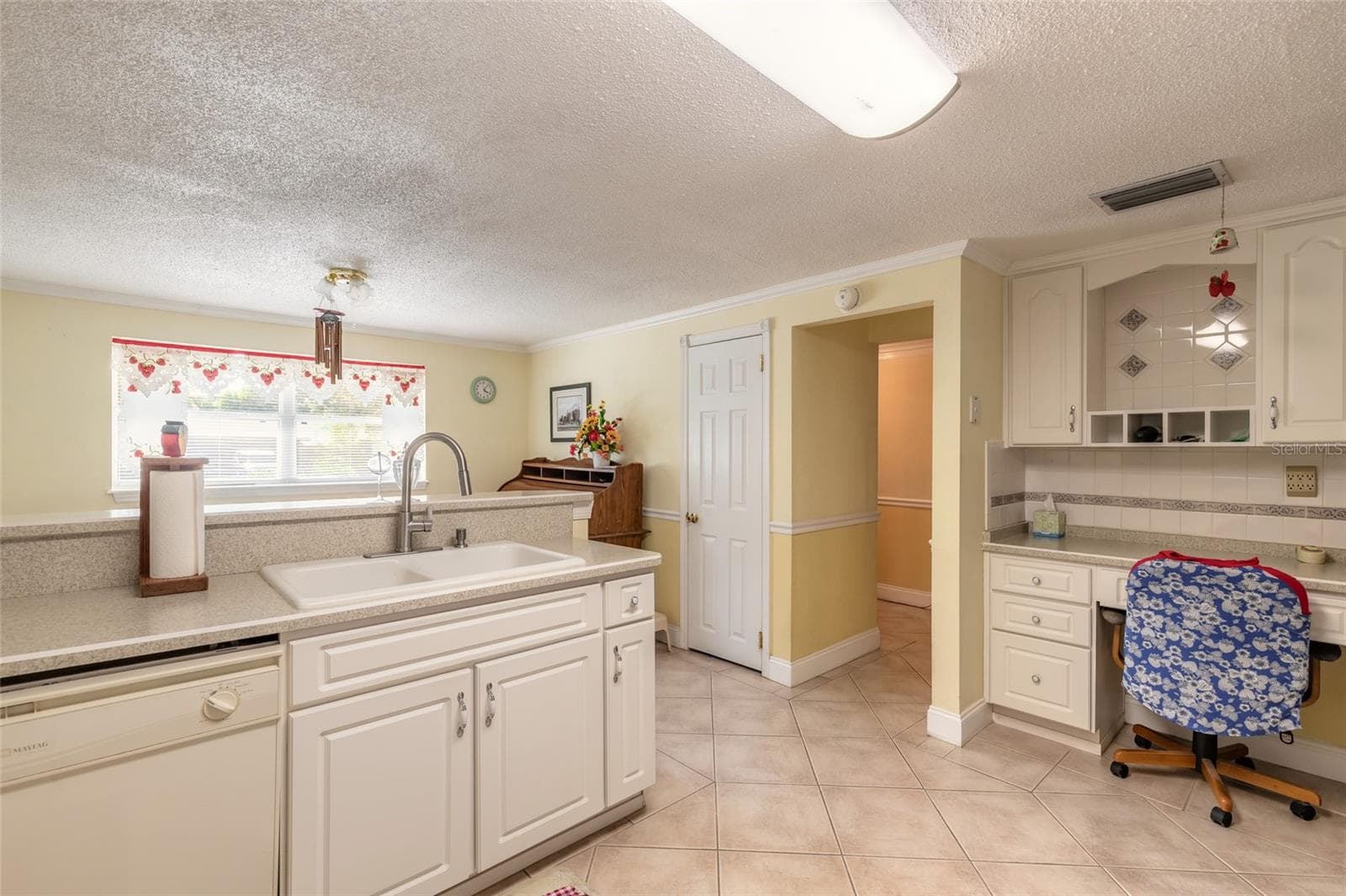 Single Family Residence at 1425 SAN JOSE BLVD, DAYTONA BEACH, photo 9 of 46