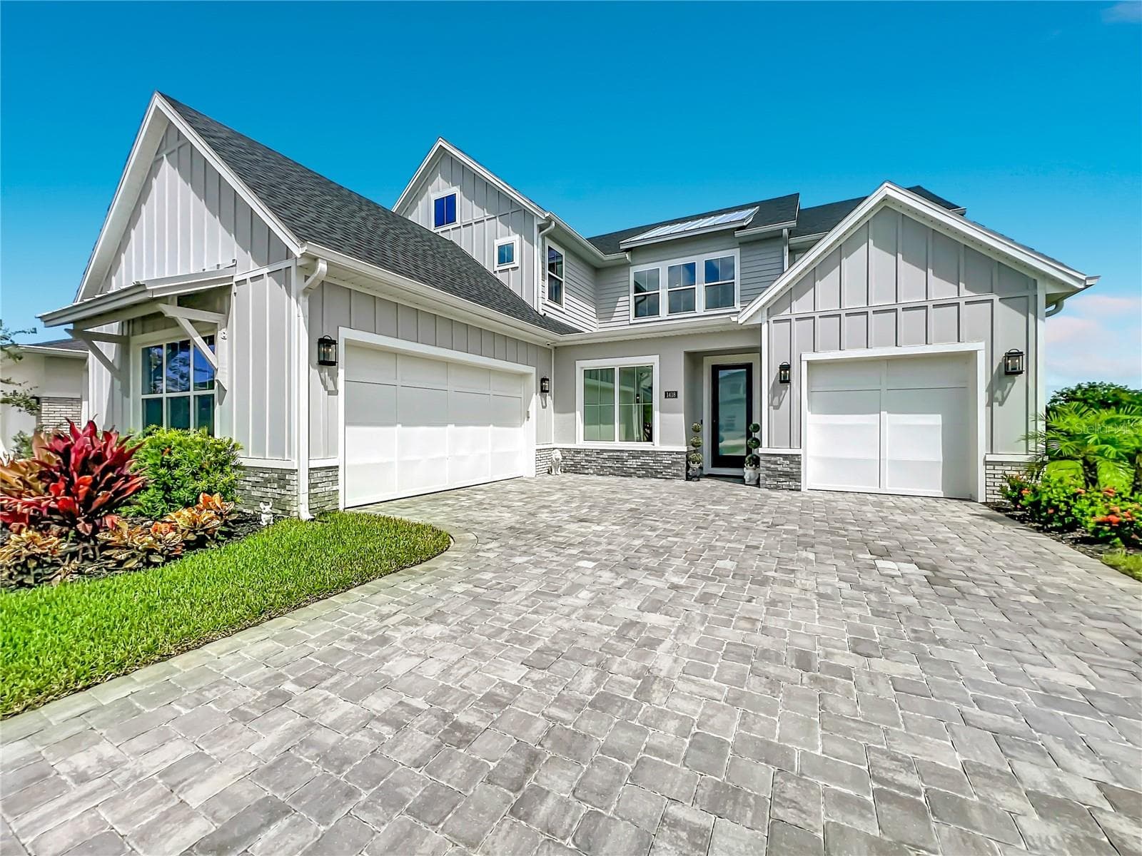 1418 PINECLIFF DR