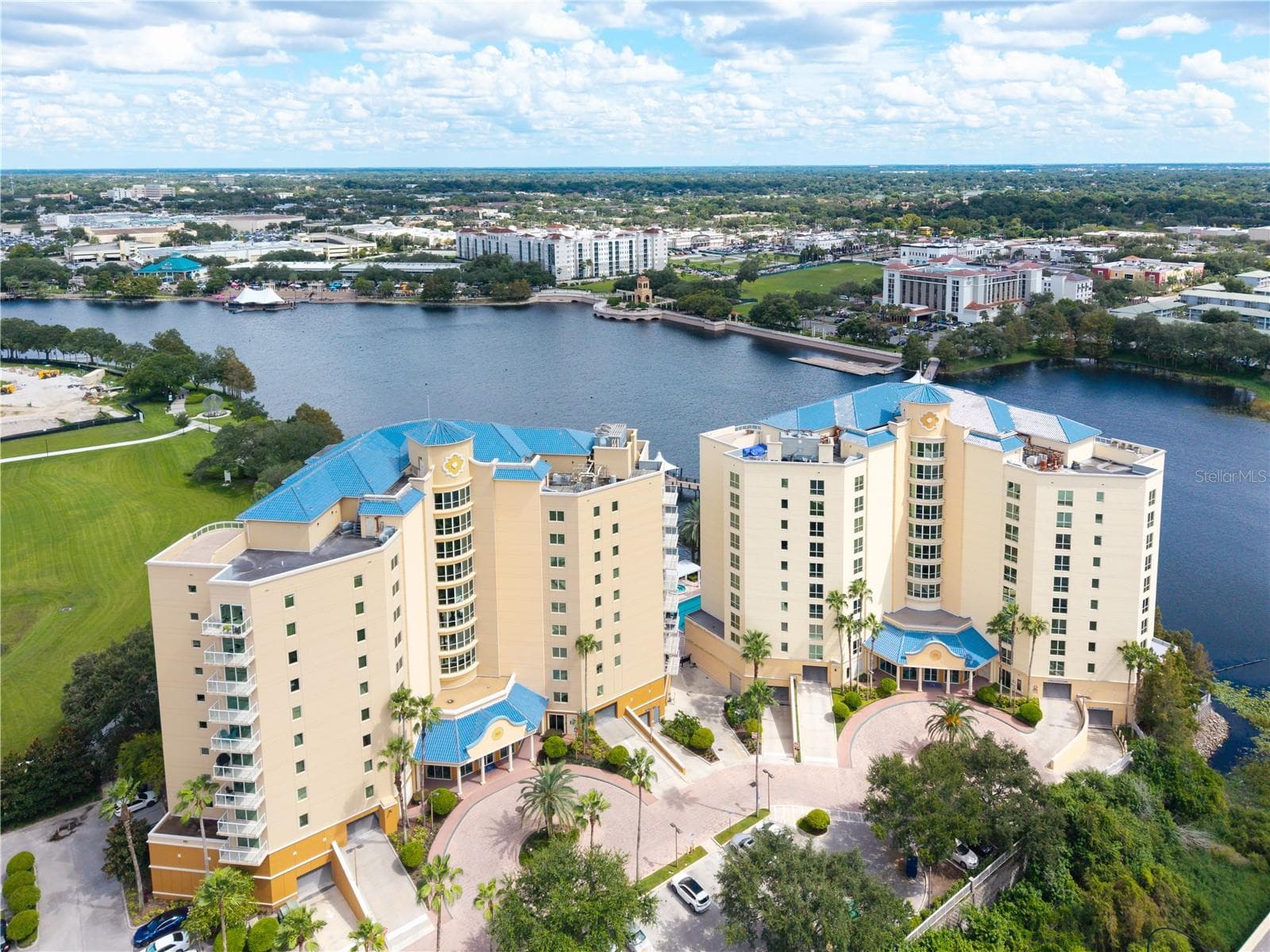 375 EMERSON PLAZA #412