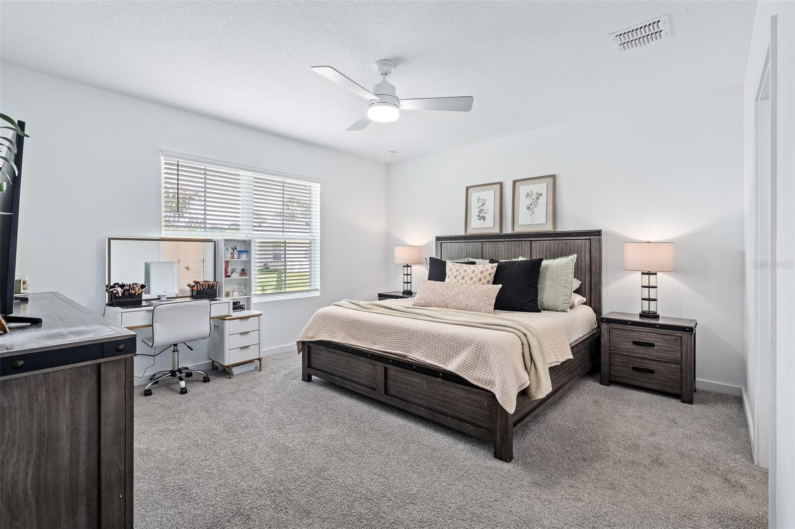 Single Family Residence at 17 BIRCHWOOD PL, PALM COAST, photo 4 of 54