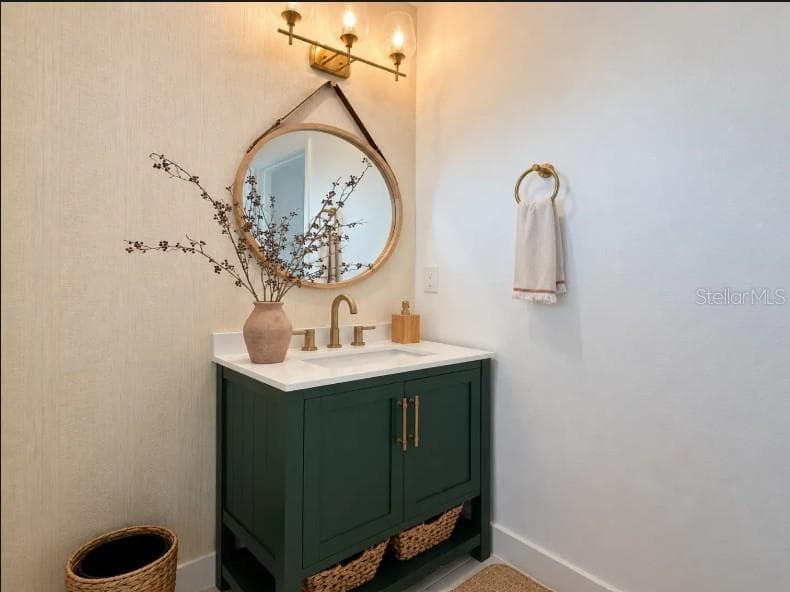Guest Bathroom-1st floor - 5357 TUSCANY LN, DAVENPORT