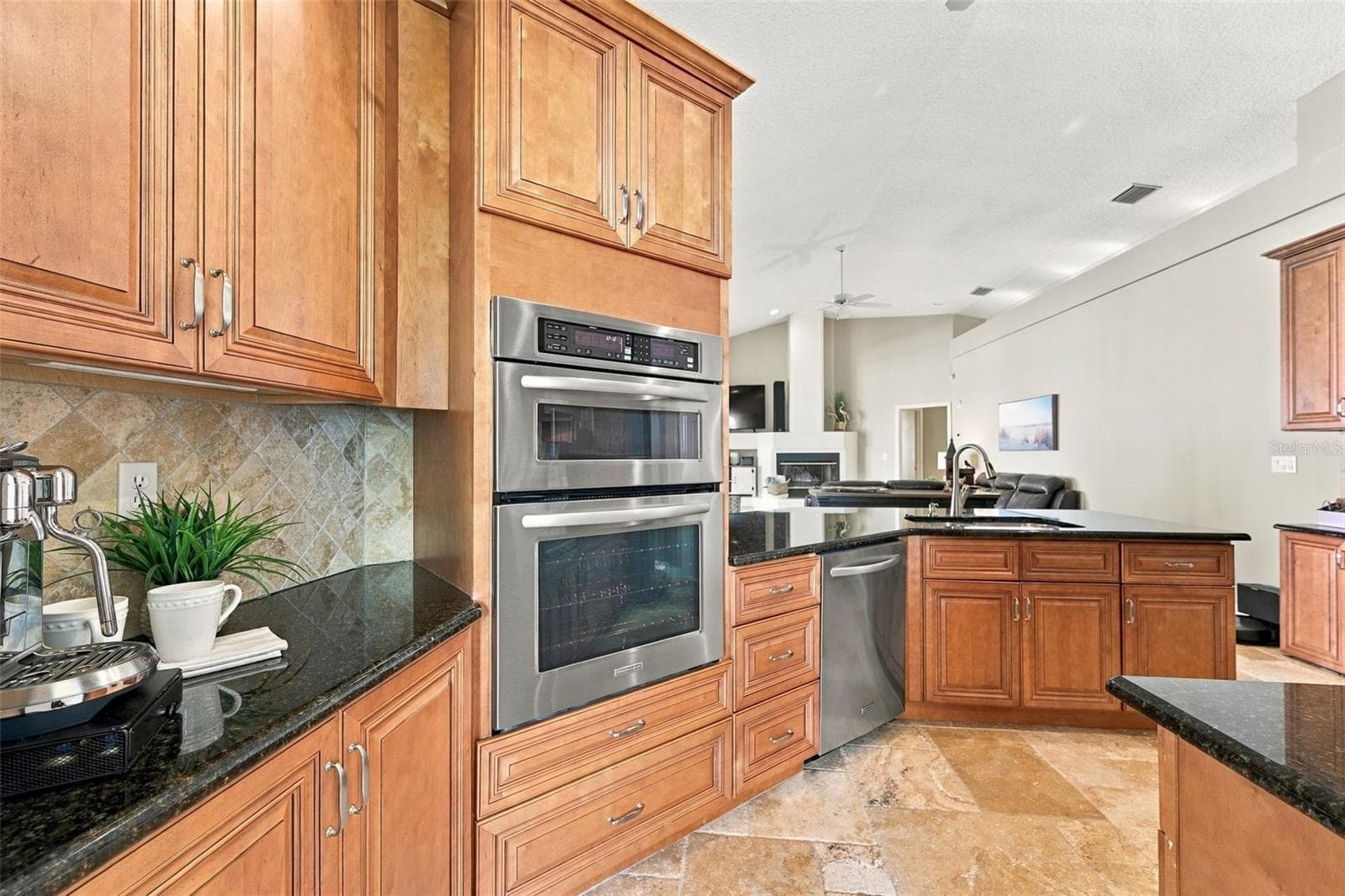 Quality wood cabinets - 2966 HILLCREEK CIR S, CLEARWATER