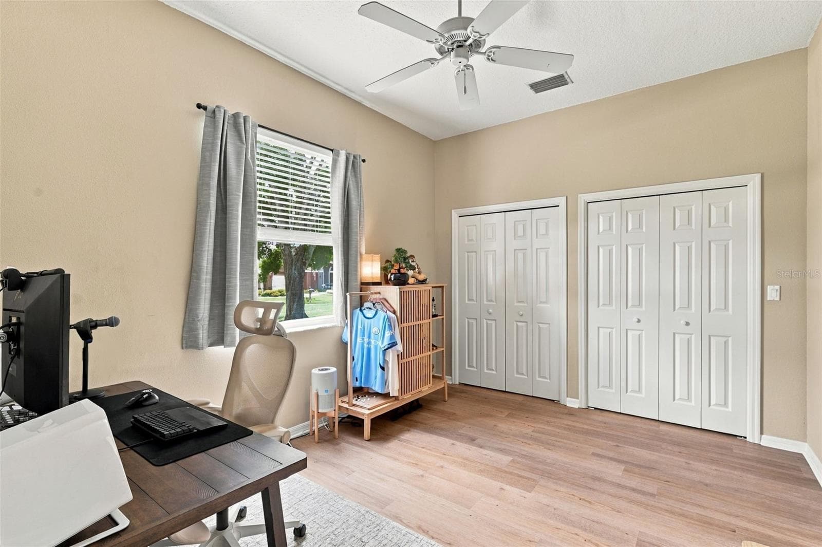 Bedroom 2 - LVP flooring - 2966 HILLCREEK CIR S, CLEARWATER