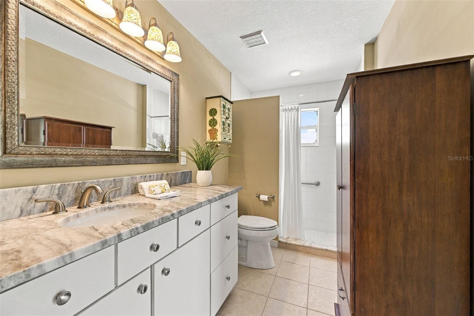 Bathroom - 2966 HILLCREEK CIR S, CLEARWATER