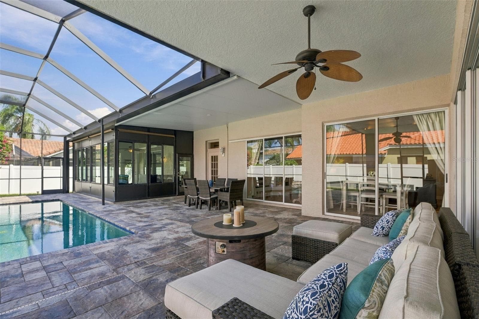 Single Family Residence at 2966 HILLCREEK CIR S, CLEARWATER, photo 37 of 58