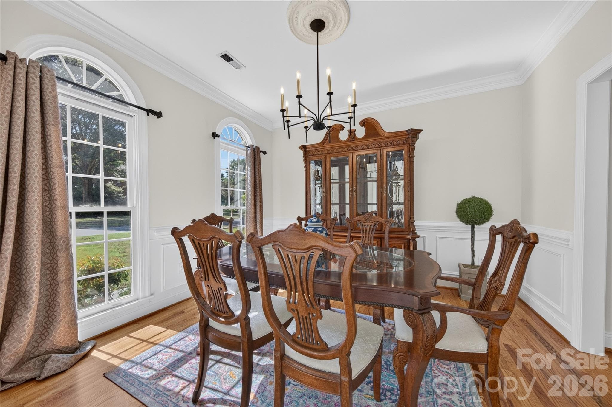 Single Family Residence at 12135 Darby Chase Drive, Charlotte, photo 8 of 39