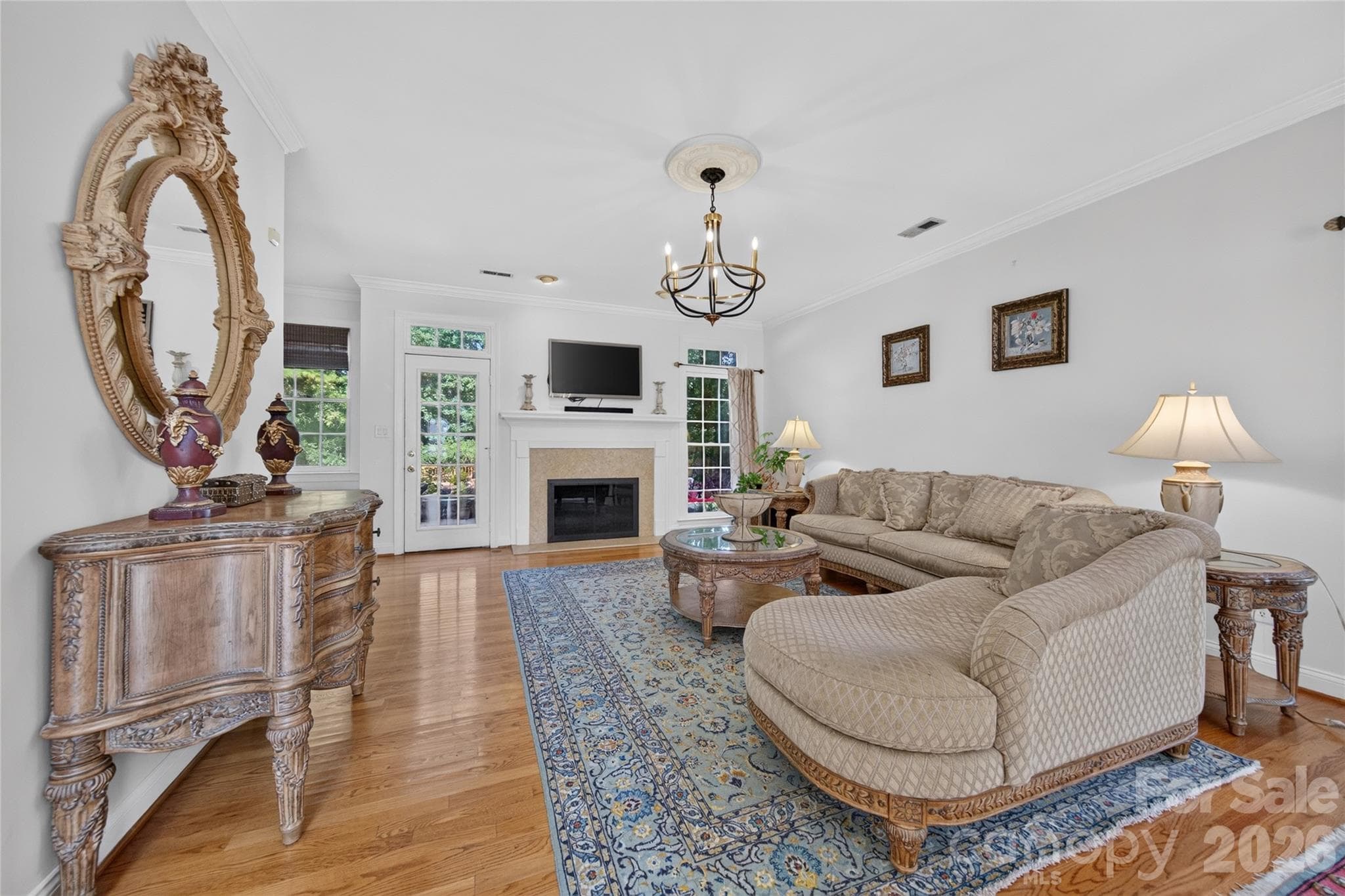 Single Family Residence at 12135 Darby Chase Drive, Charlotte, photo 12 of 39