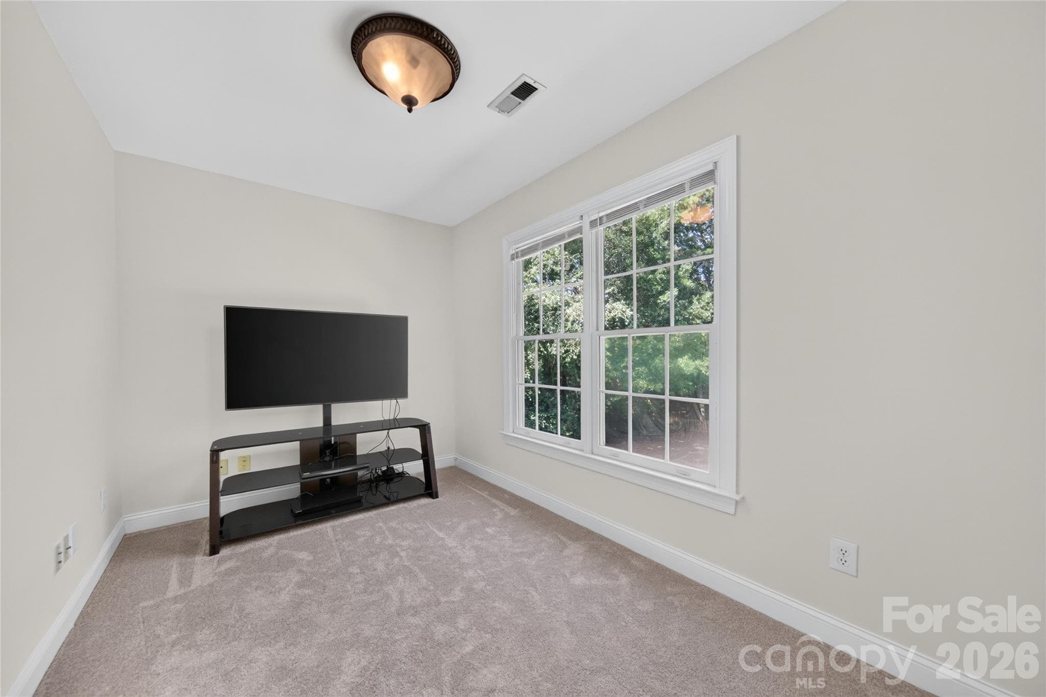 Single Family Residence at 12135 Darby Chase Drive, Charlotte, photo 22 of 39