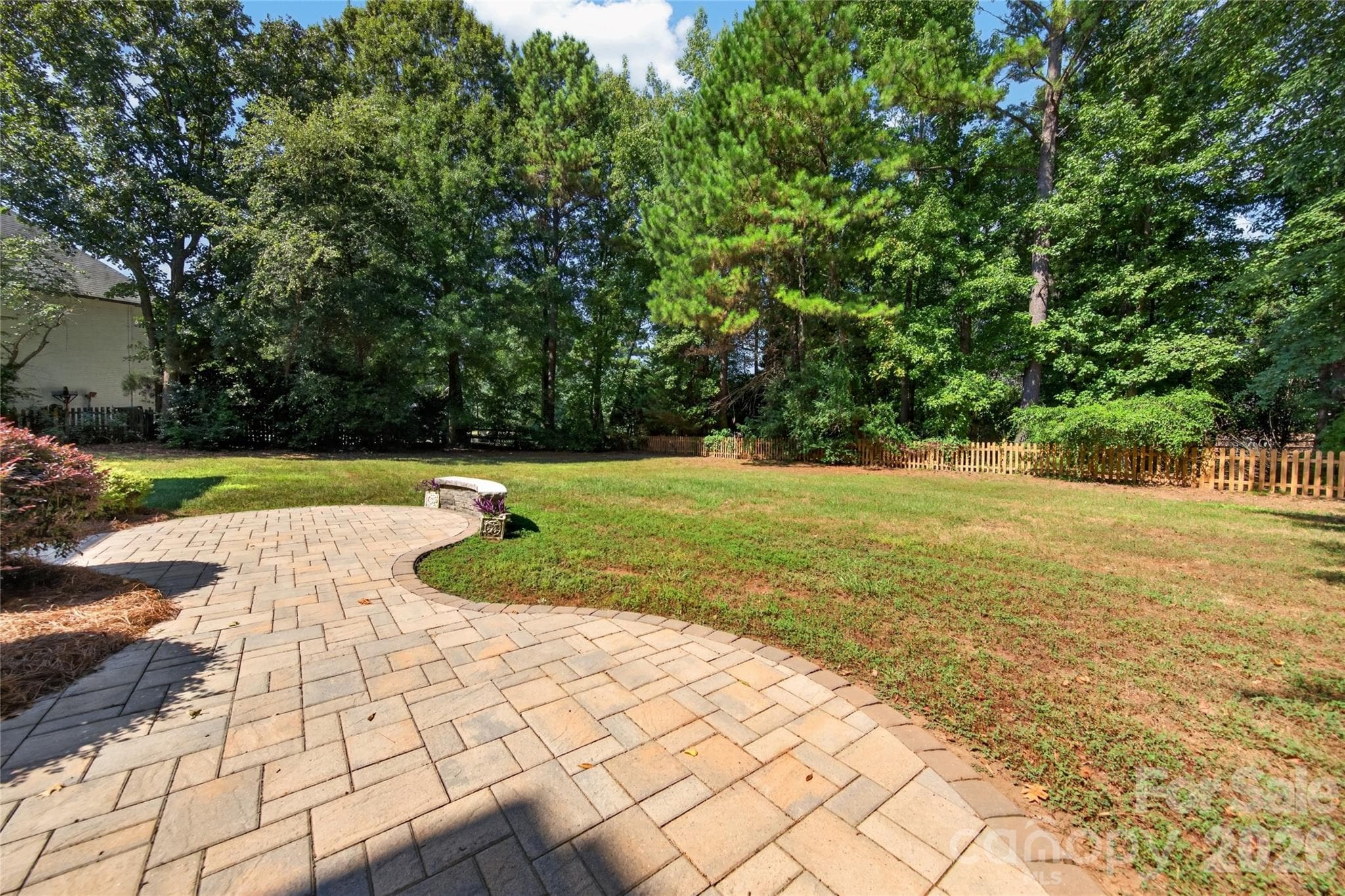 Single Family Residence at 12135 Darby Chase Drive, Charlotte, photo 34 of 39