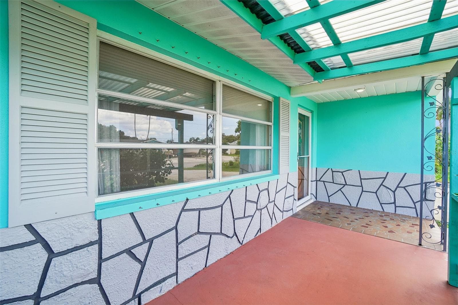 Single Family Residence at 1777 BENTLEY ST, CLEARWATER, photo 5 of 35