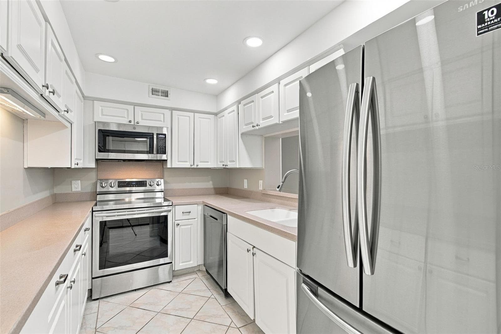 Condominium at 4141 BAYSHORE BLVD #1106, TAMPA, photo 5 of 83