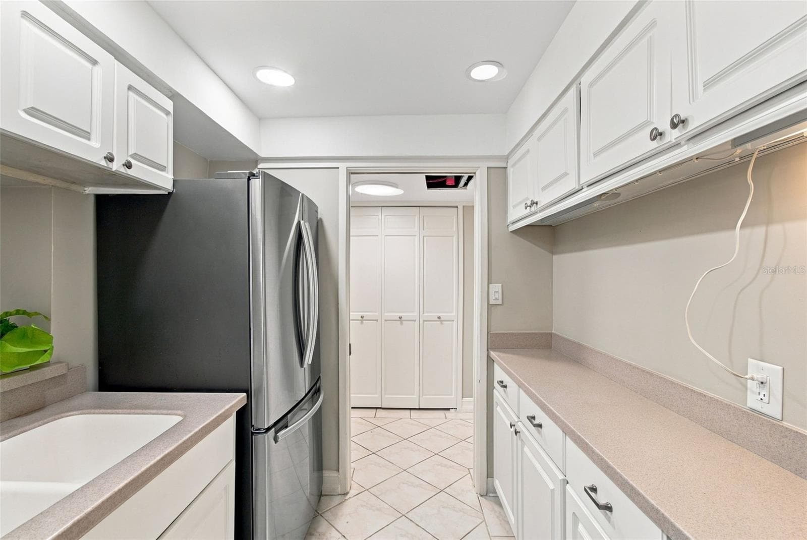 Condominium at 4141 BAYSHORE BLVD #1106, TAMPA, photo 8 of 83