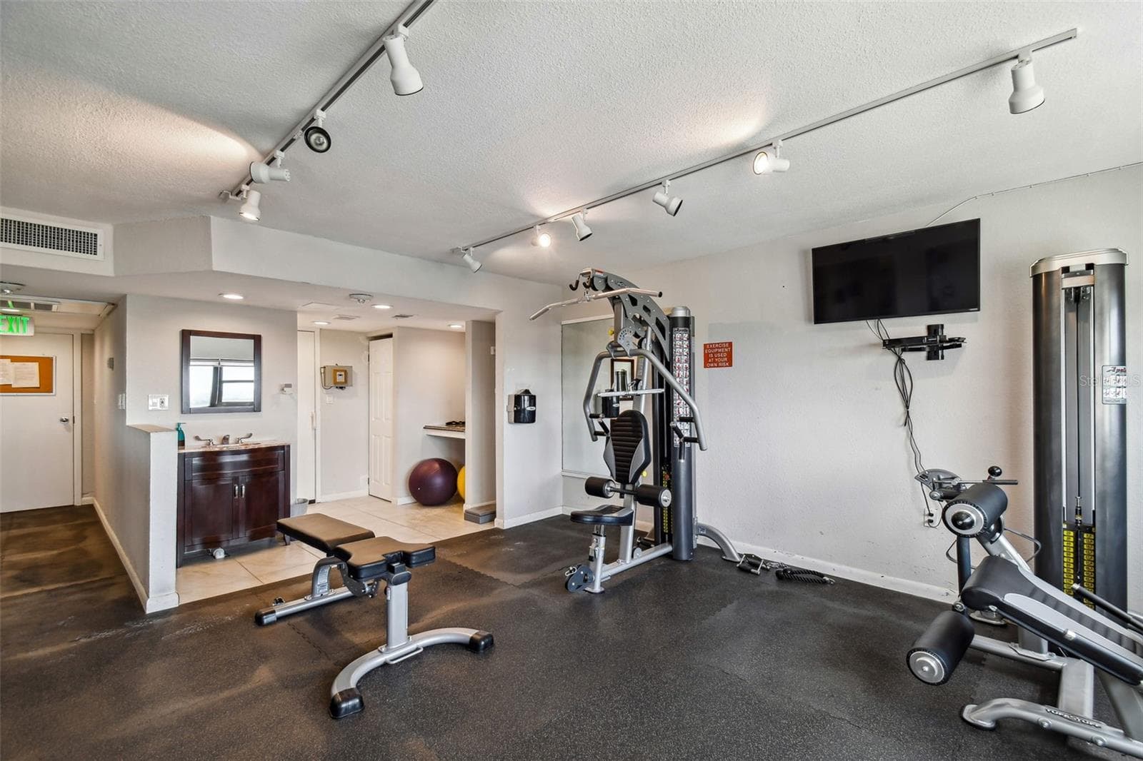 Condominium at 4141 BAYSHORE BLVD #1106, TAMPA, photo 69 of 83
