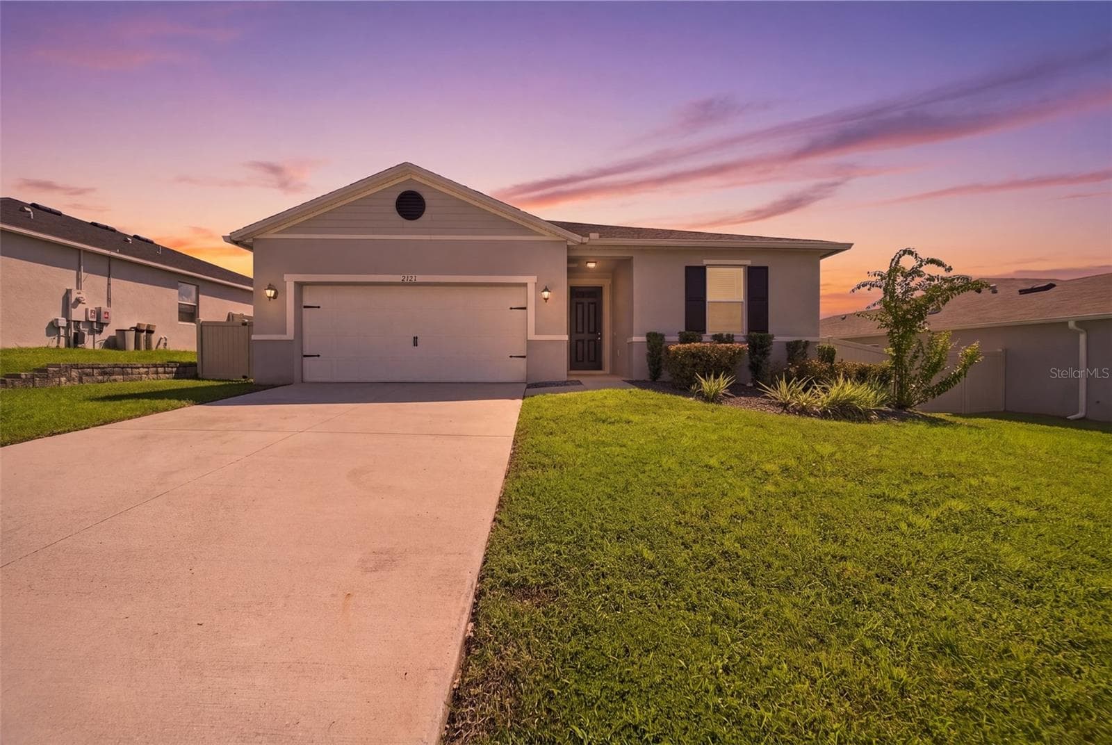 Welcome to your new home! - 2121 MALBEC CT, MINNEOLA