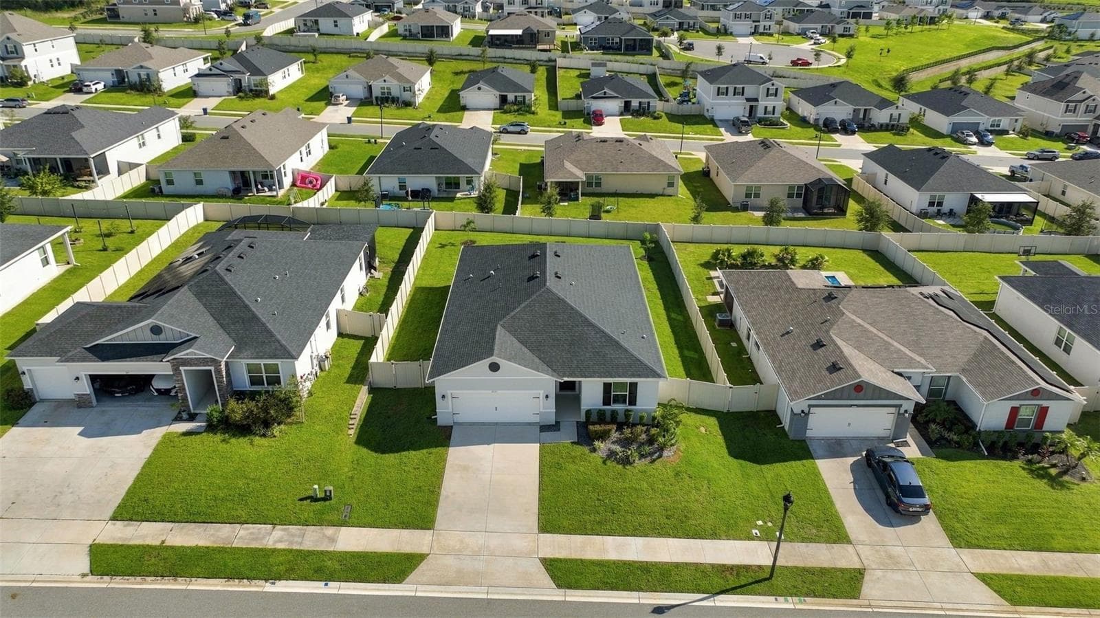 Skyview - 2121 MALBEC CT, MINNEOLA