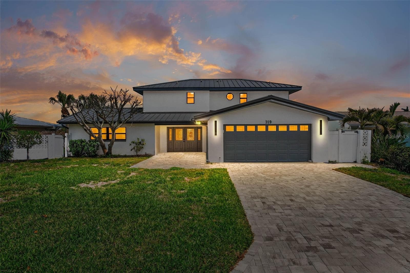 Single Family Residence at 319 MIDWAY IS, CLEARWATER, photo 2 of 80