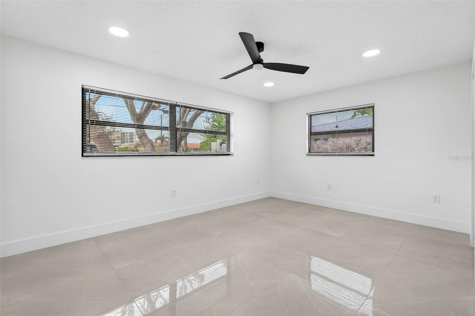 Single Family Residence at 319 MIDWAY IS, CLEARWATER, photo 17 of 80