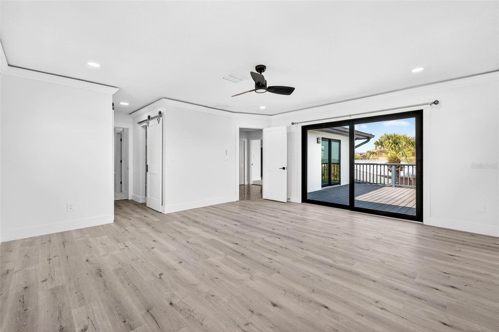 Single Family Residence at 319 MIDWAY IS, CLEARWATER, photo 23 of 80