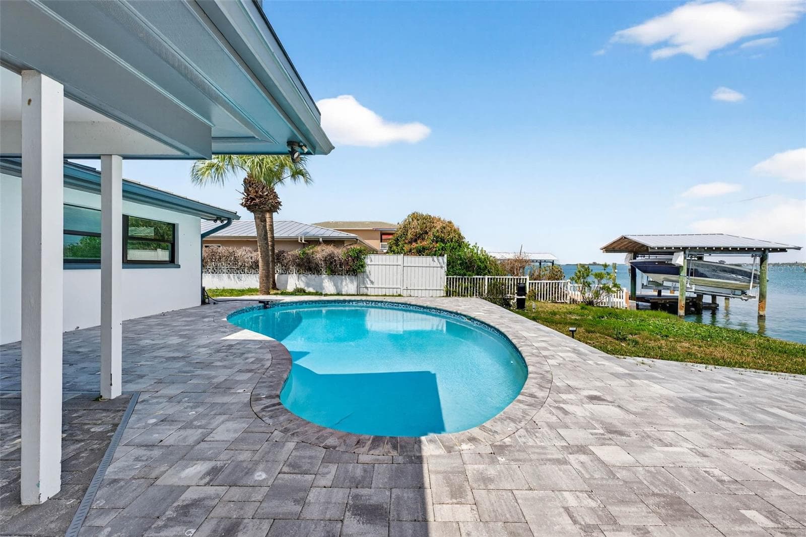 Single Family Residence at 319 MIDWAY IS, CLEARWATER, photo 68 of 80