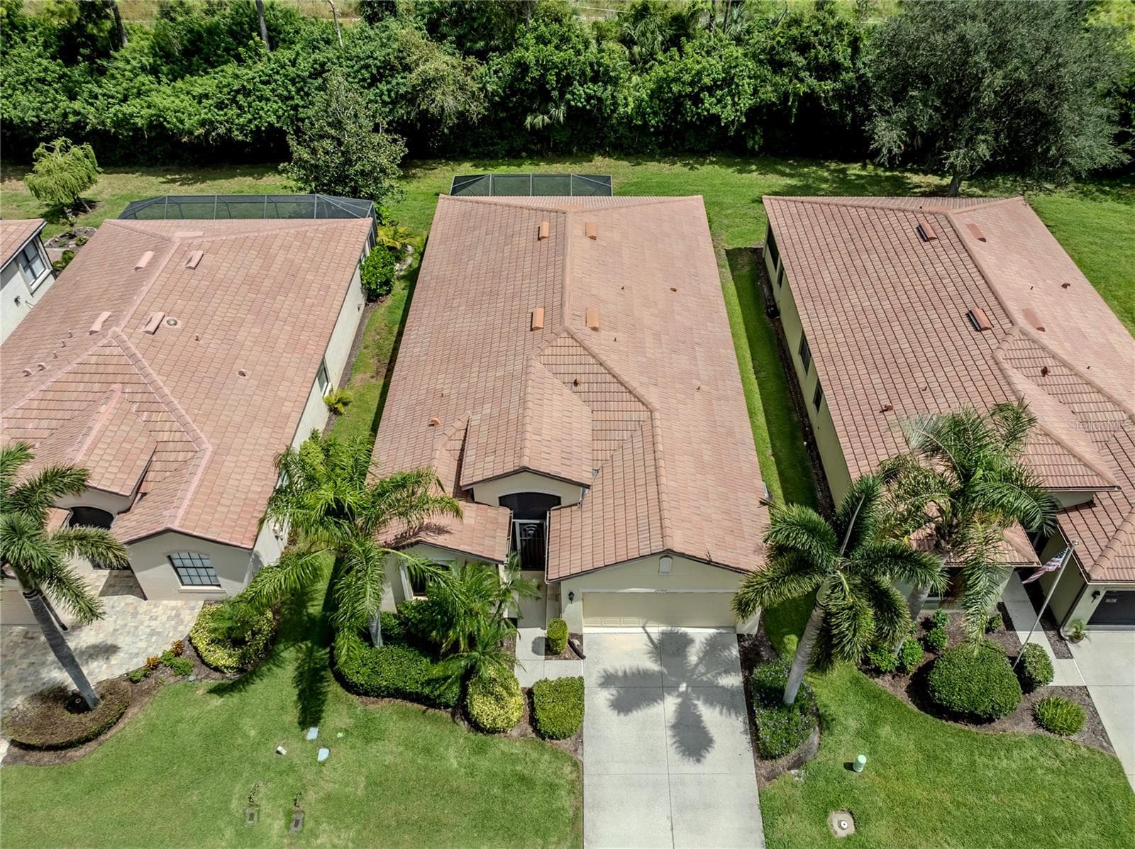 Single Family Residence at 20702 CAPELLO DR, VENICE, photo 3 of 84