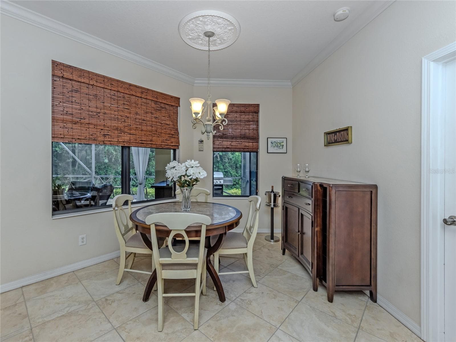 Breakfast Noon looking over the lanai - 20702 CAPELLO DR, VENICE