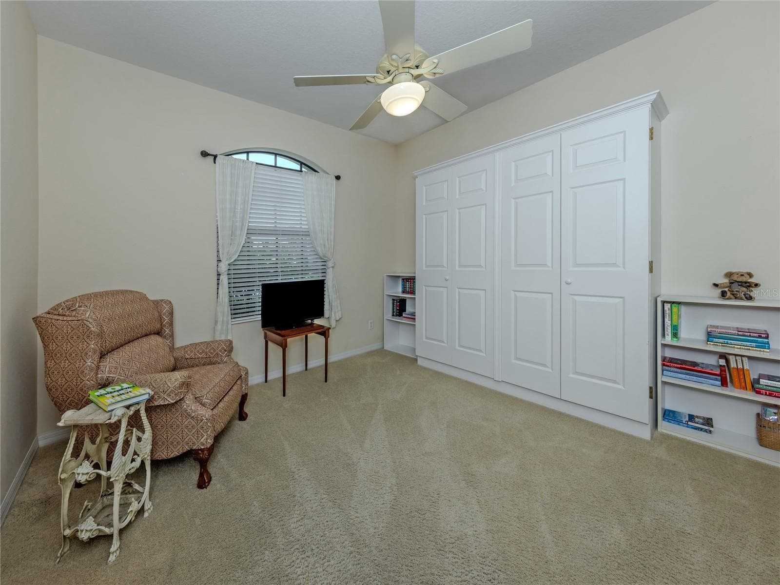 2nd Bedroom with Murphy Bed, great for saving space - 20702 CAPELLO DR, VENICE
