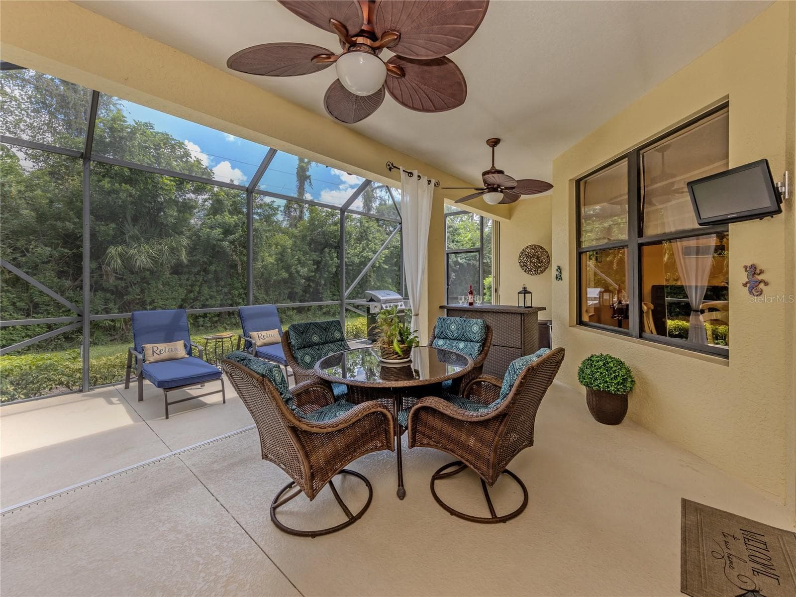 Extended Lanai backing to Preserves - 20702 CAPELLO DR, VENICE