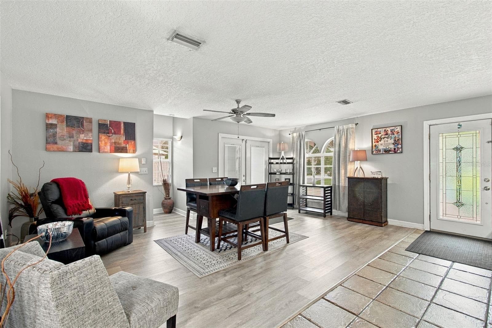 Single Family Residence at 2801 W SAN ISIDRO ST, TAMPA, photo 5 of 54
