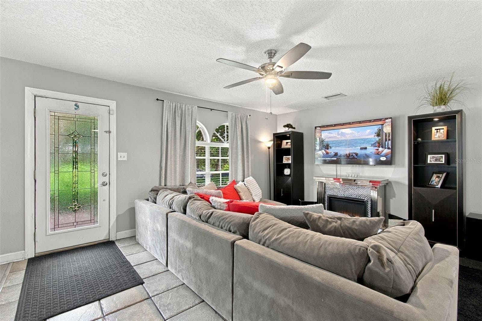 Single Family Residence at 2801 W SAN ISIDRO ST, TAMPA, photo 9 of 54