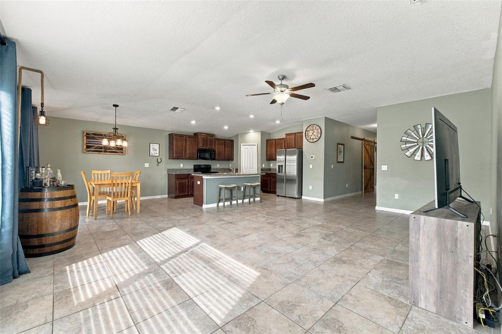 Single Family Residence at 6645 WAGON TRAIL ST, ZEPHYRHILLS, photo 6 of 23