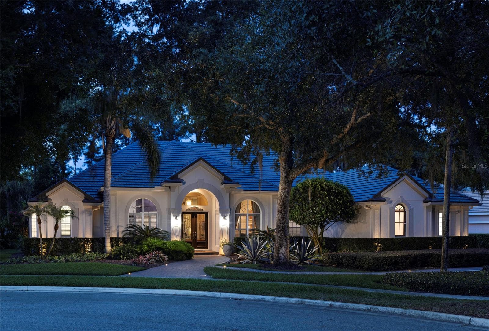 Single Family Residence at 5324 VISTA CLUB RUN, SANFORD, photo 2 of 50