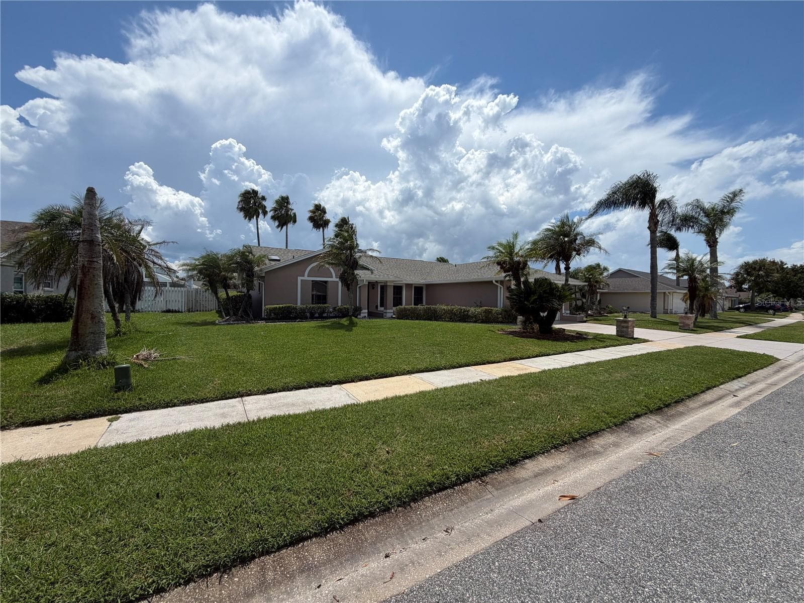 Single Family Residence at 14725 EAGLES CROSSING DR, ORLANDO, photo 25 of 29