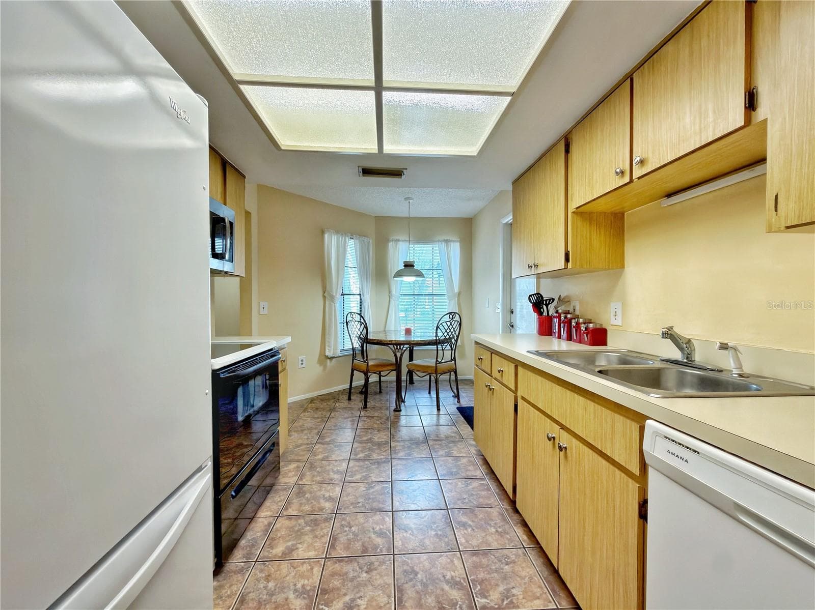 Villa at 2310 WYNDAM DR, SPRING HILL, photo 14 of 30