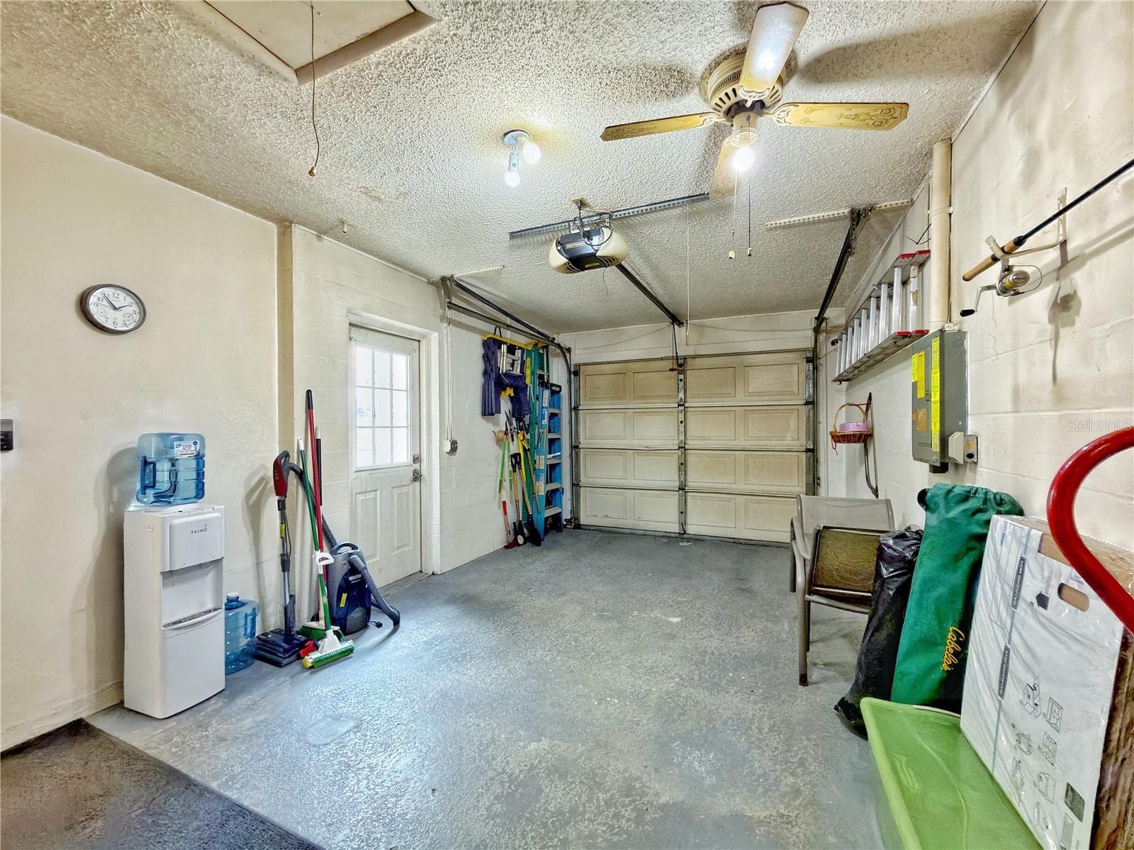 Garage - 2310 WYNDAM DR, SPRING HILL