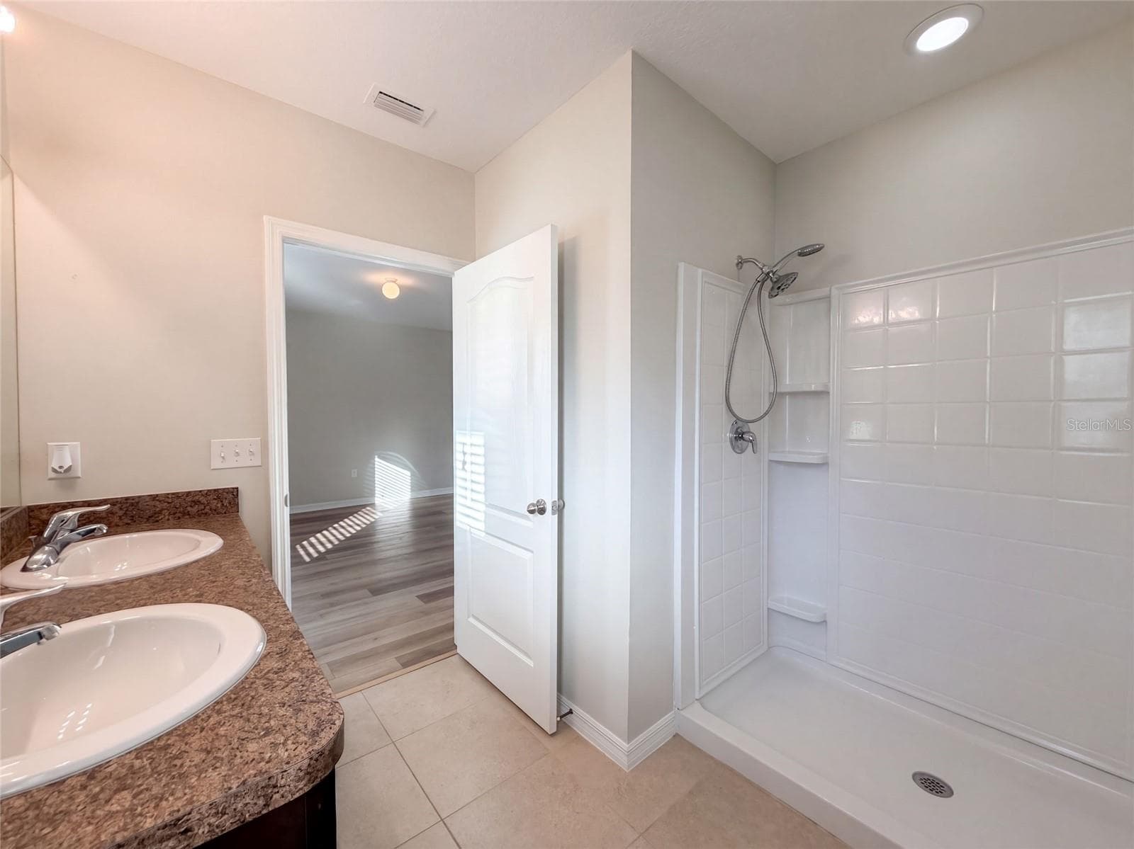 Single Family Residence at 4269 BRAMBLEWOOD LOOP, SPRING HILL, photo 7 of 17