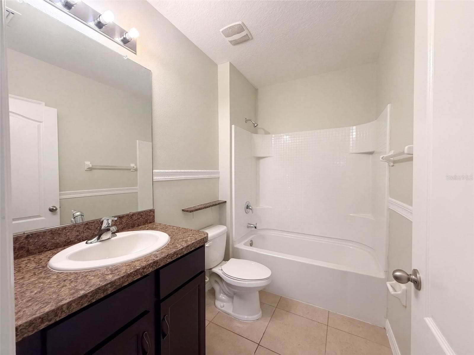 Single Family Residence at 4269 BRAMBLEWOOD LOOP, SPRING HILL, photo 8 of 17